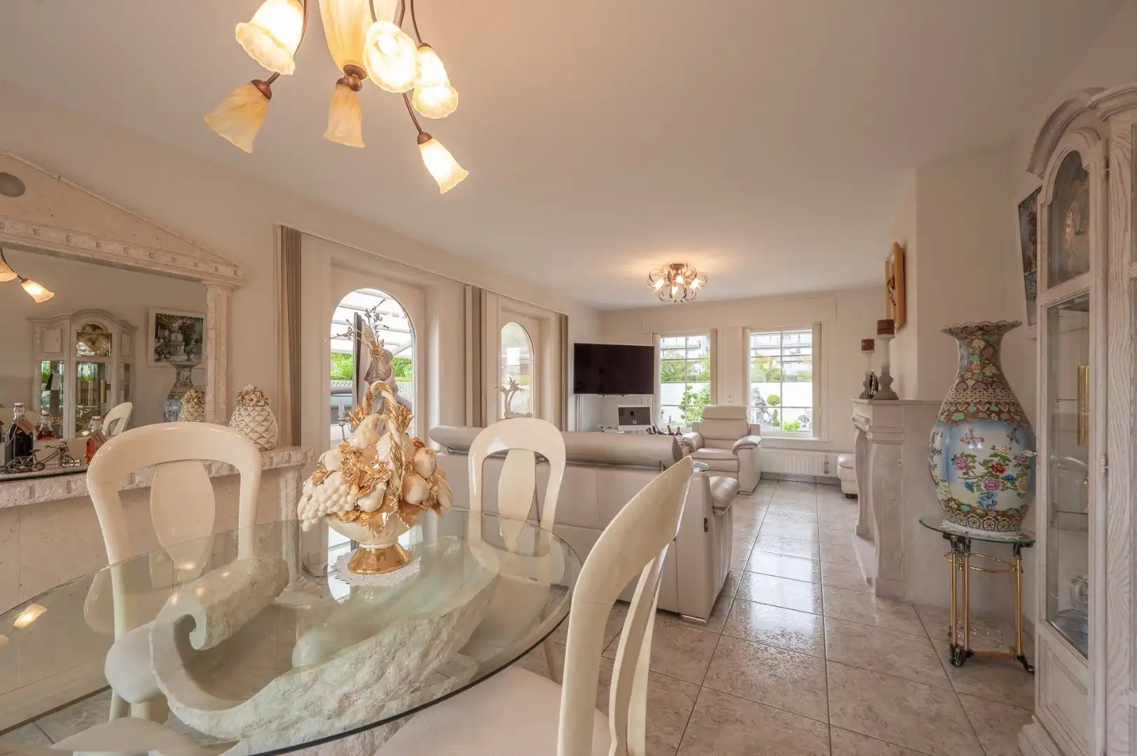 Klassevolle villa in residentiële villawijk te Knokke-Heist foto 7