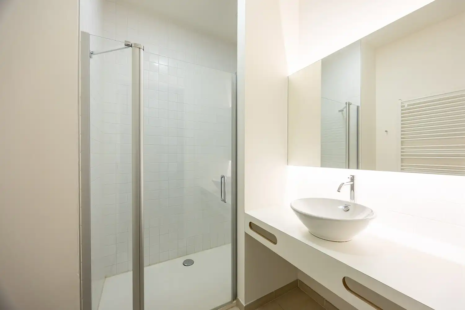 Ruime en lichtrijke duplex met 2 slaapkamers op toplocatie in hartje Antwerpen met terrras en autostaanplaats foto 13