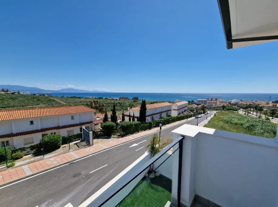 Stranddromen op wandelafstand: moderne villa’s en halfvrijstaande woningen op toplocatie in Manilva foto 14