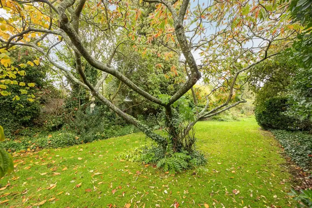 Charmante halfopen woning met grote tuin te Turnhout foto 7