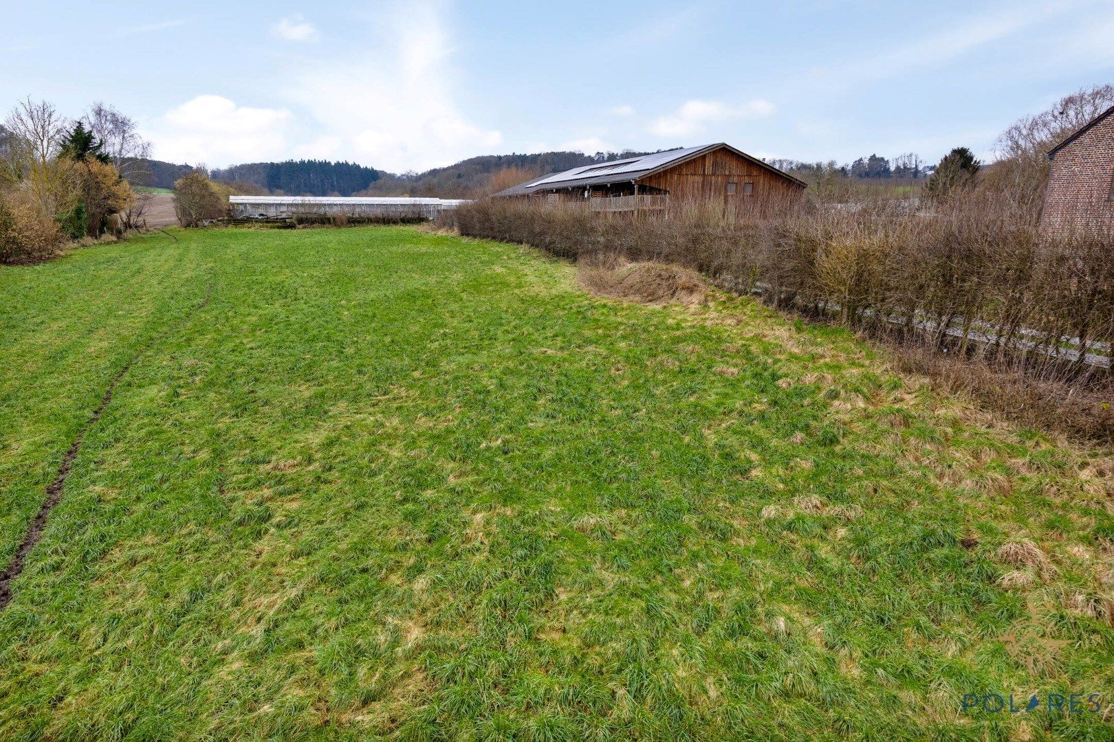 PRACHTIG PERCEEL BOUWGROND VOOR OPEN BEBOUWING!  foto 3