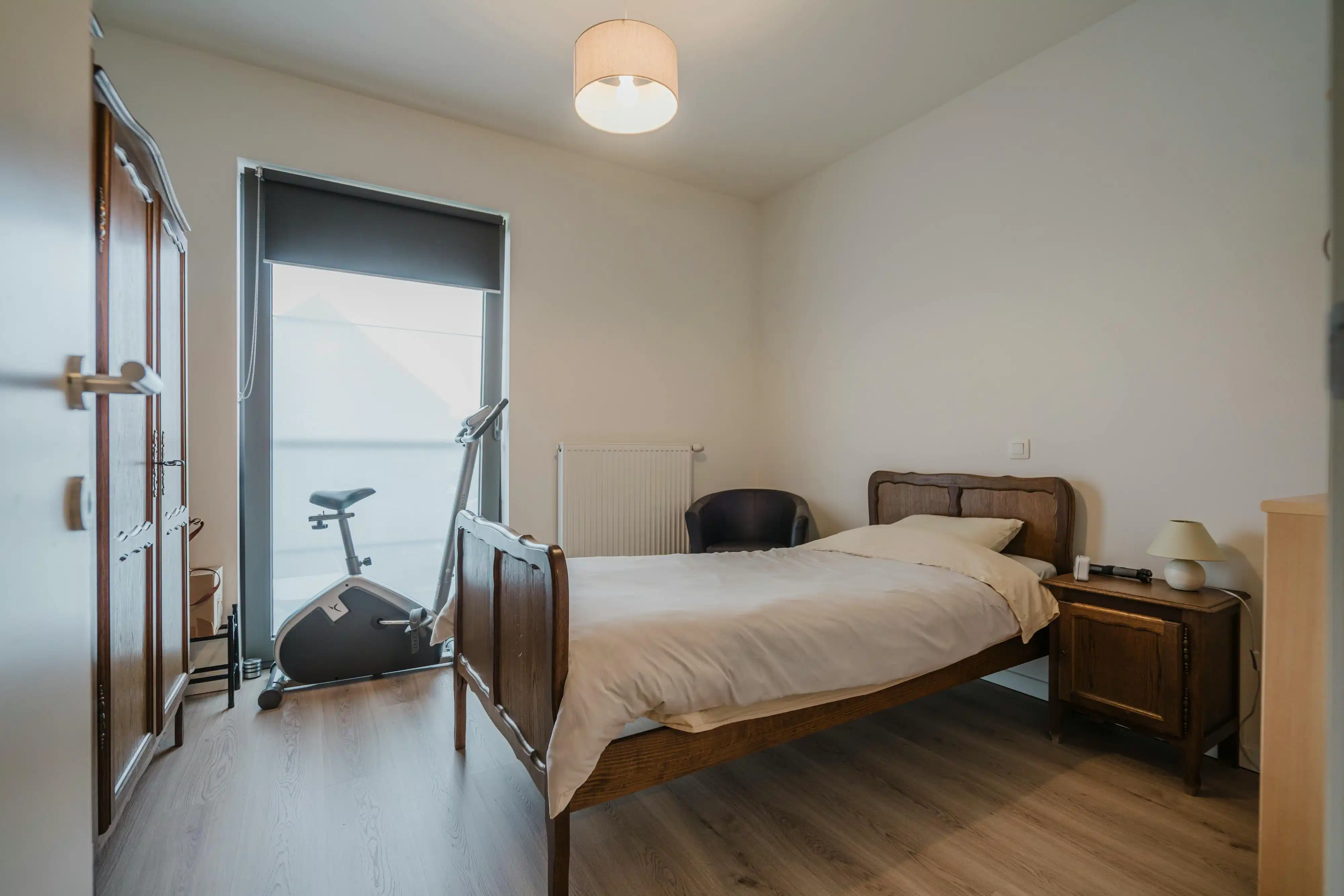 Instapklaar appartement met tuin en staanplaatsen in Heule! foto 5