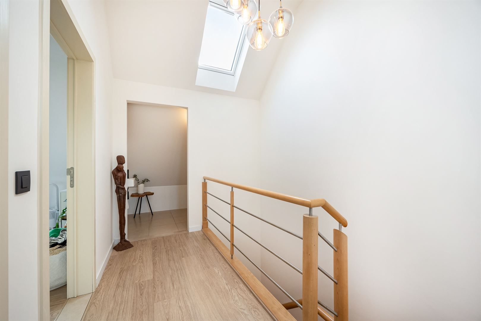 Instapklare woning met tuin en garage! foto 14