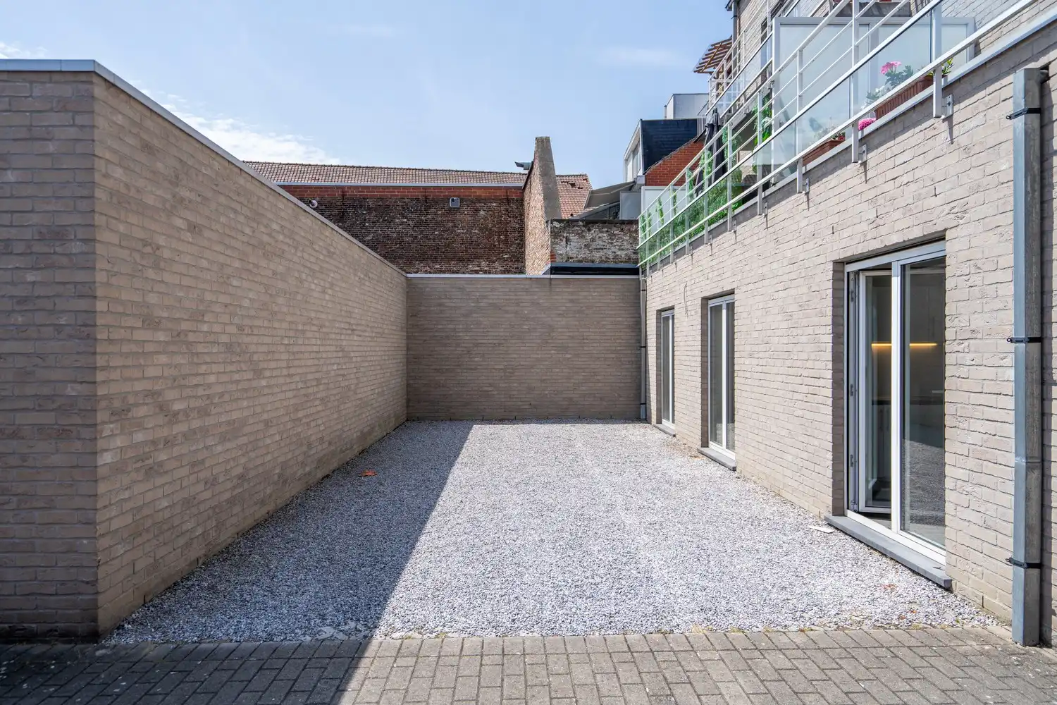 VEELZIJDIGE HANDELSRUIMTE foto 15