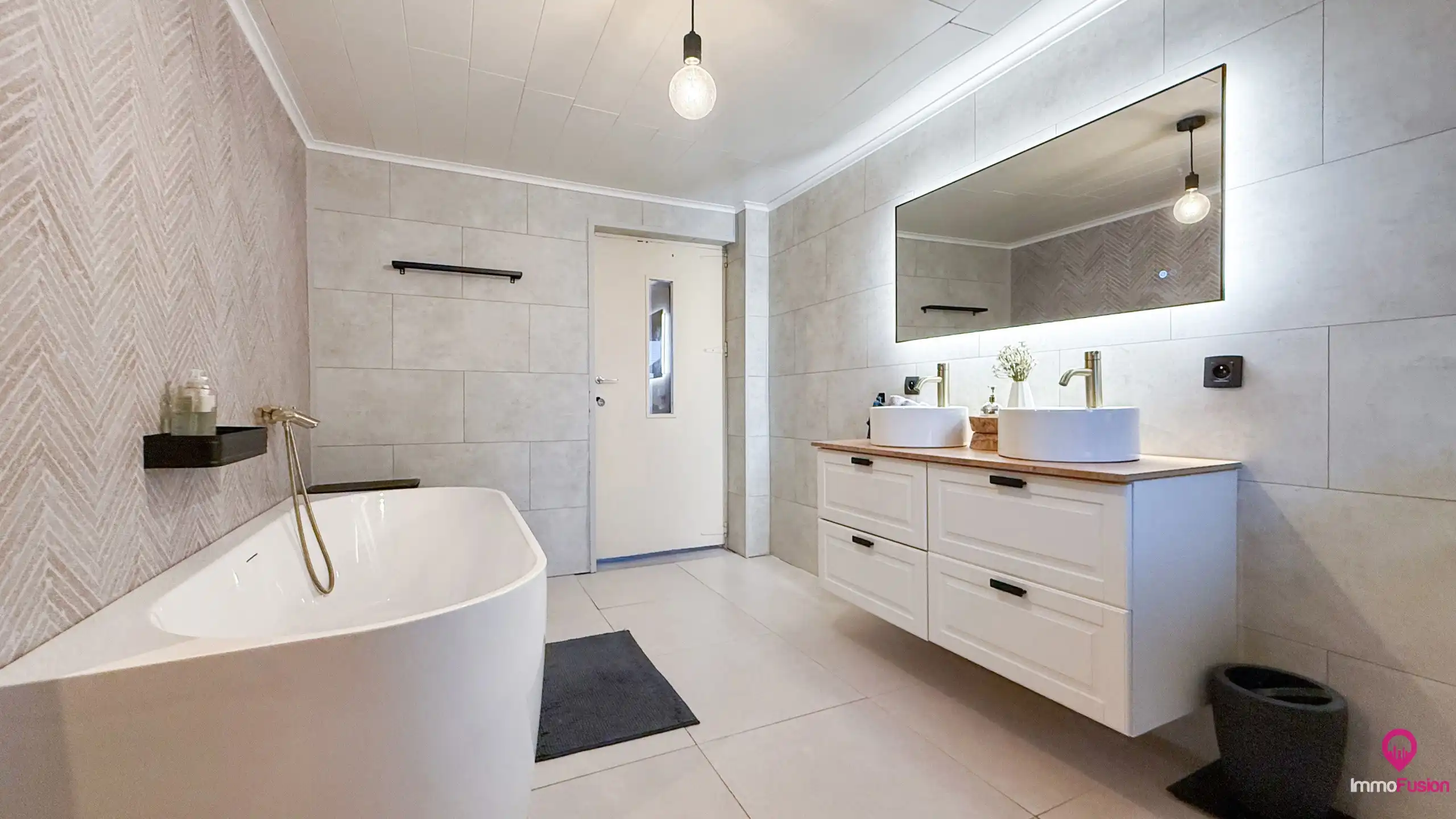 Instapklare woning met 3 slpks op 8are te Koersel met EPC D! foto 18