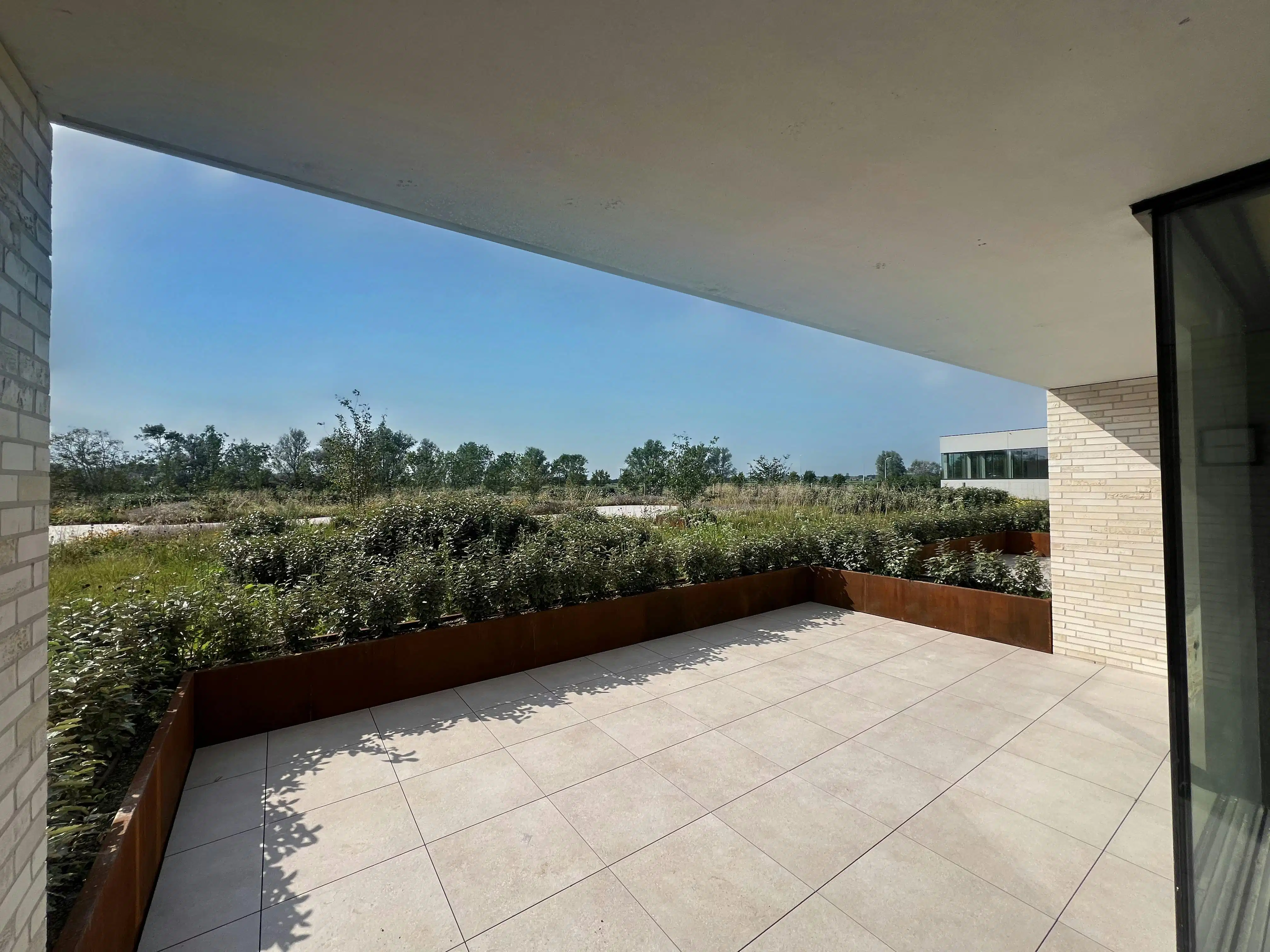 Residentie OTAX: instapklaar appartement te koop in Veurne foto {{pictureIndex}}