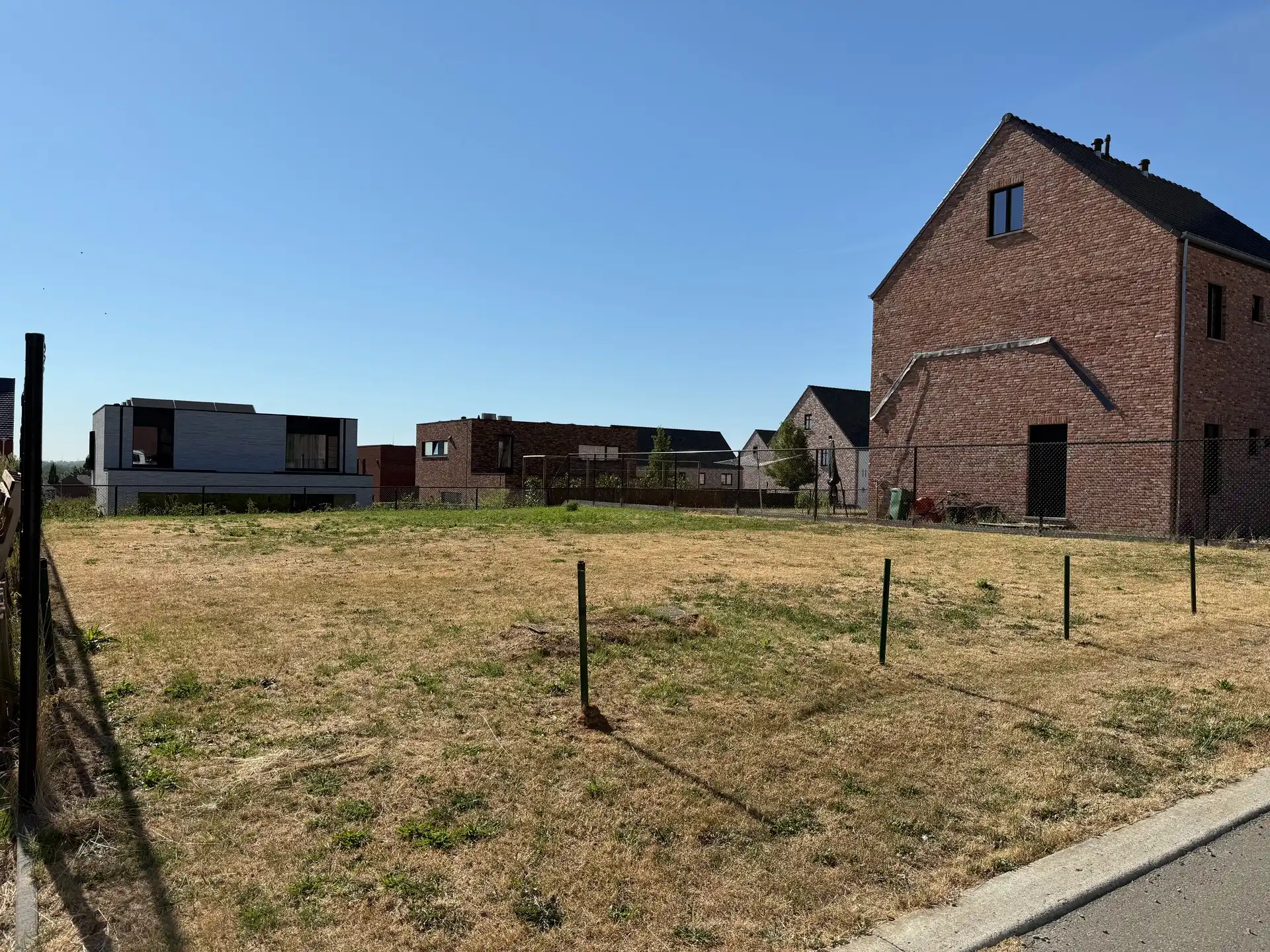 BOUWGROND OB IN RUSTIGE BUURT foto 2