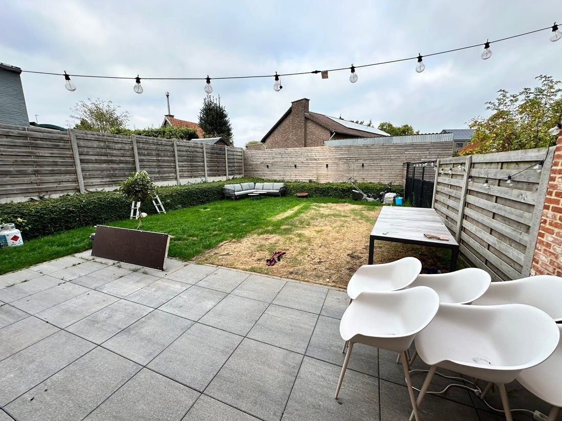 Recente woning in pastorijstijl op een rustige, groene locatie foto 23