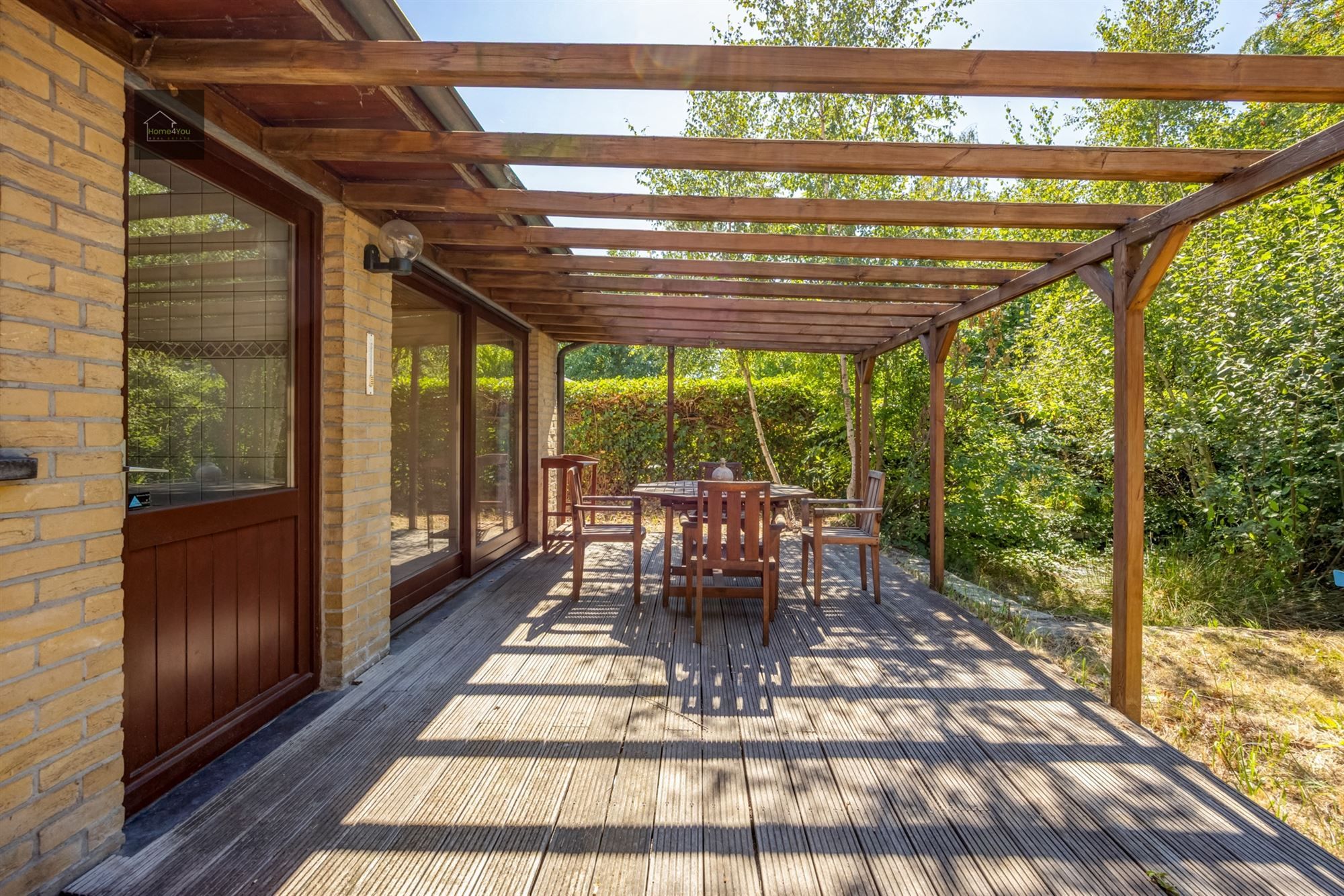 Te renoveren laagbouwvilla met private tuin en garage foto 17