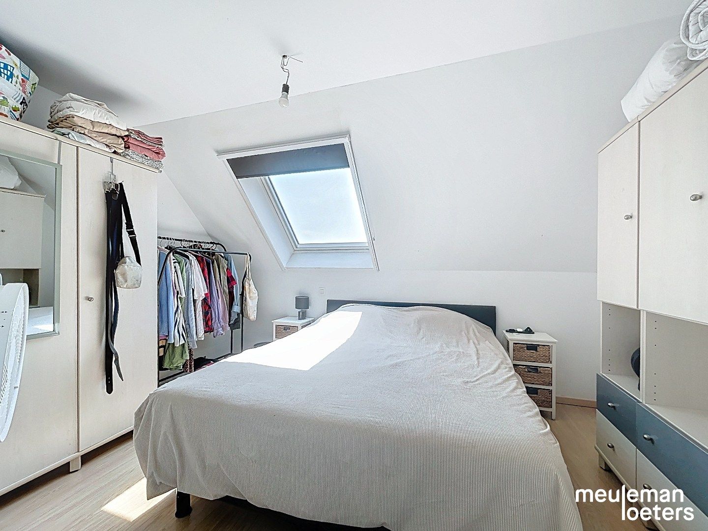 Lichtrijk appartement met autostaanplaats foto 7