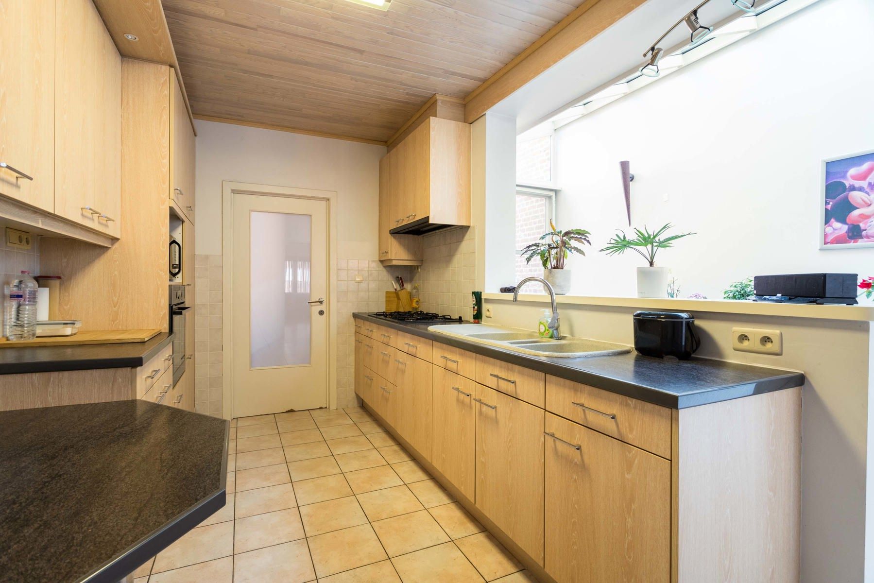 Ruime gezinswoning in Rumbeke foto 10