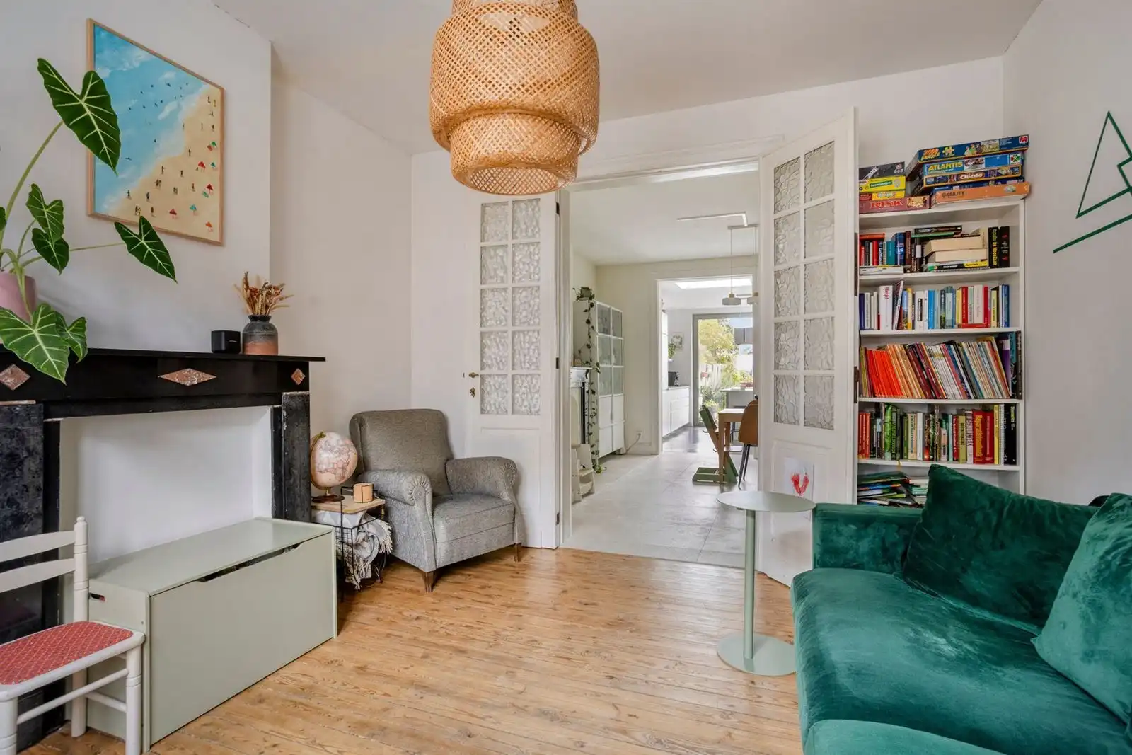 Instapklare en gerenoveerde woning met 3 slaapkamers, bureau en gezellige tuin in Halle foto 4