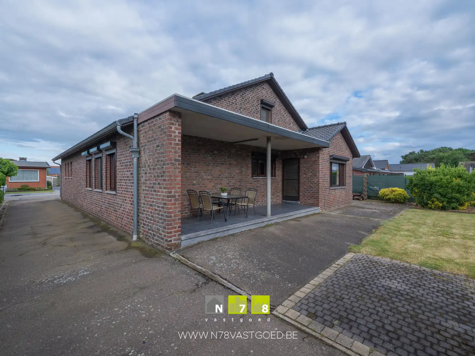 Huis te koop foto 21