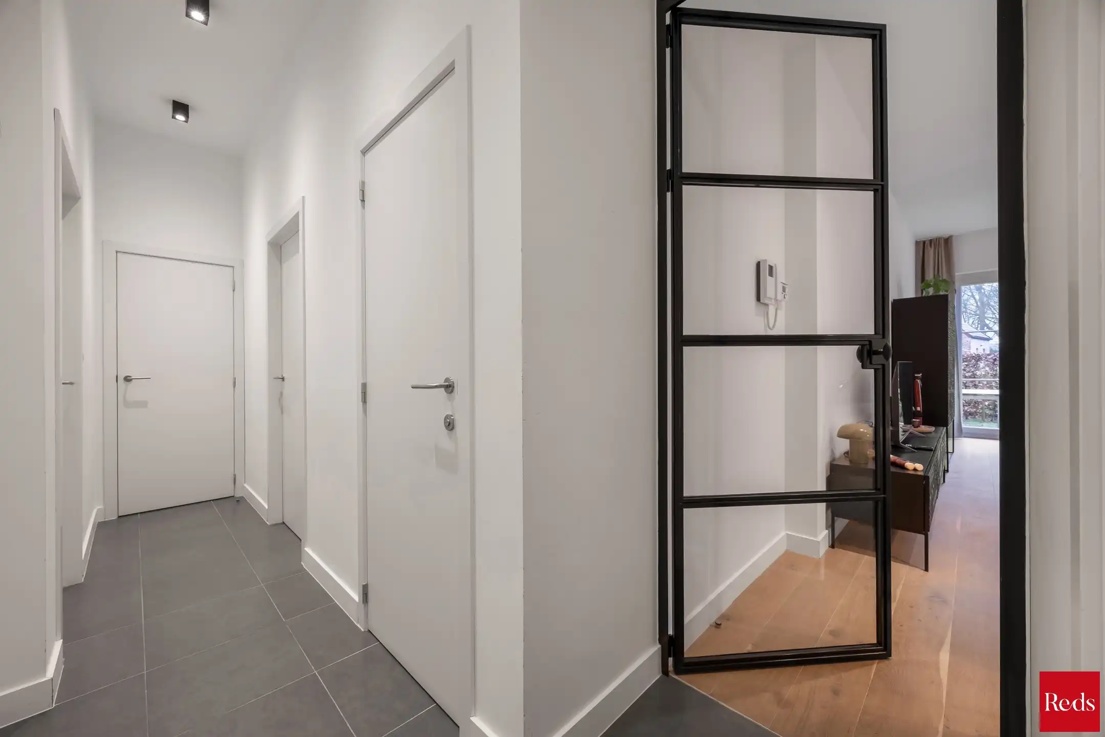 Ruim gelijkvloers appartement met gezellige tuin in Zoersel foto 8
