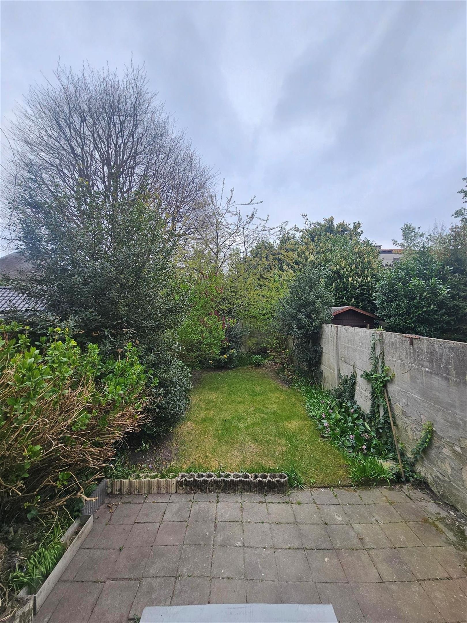 Zeer gunstig gelegen burgerwoning in autoluwe woonwijk. foto 2