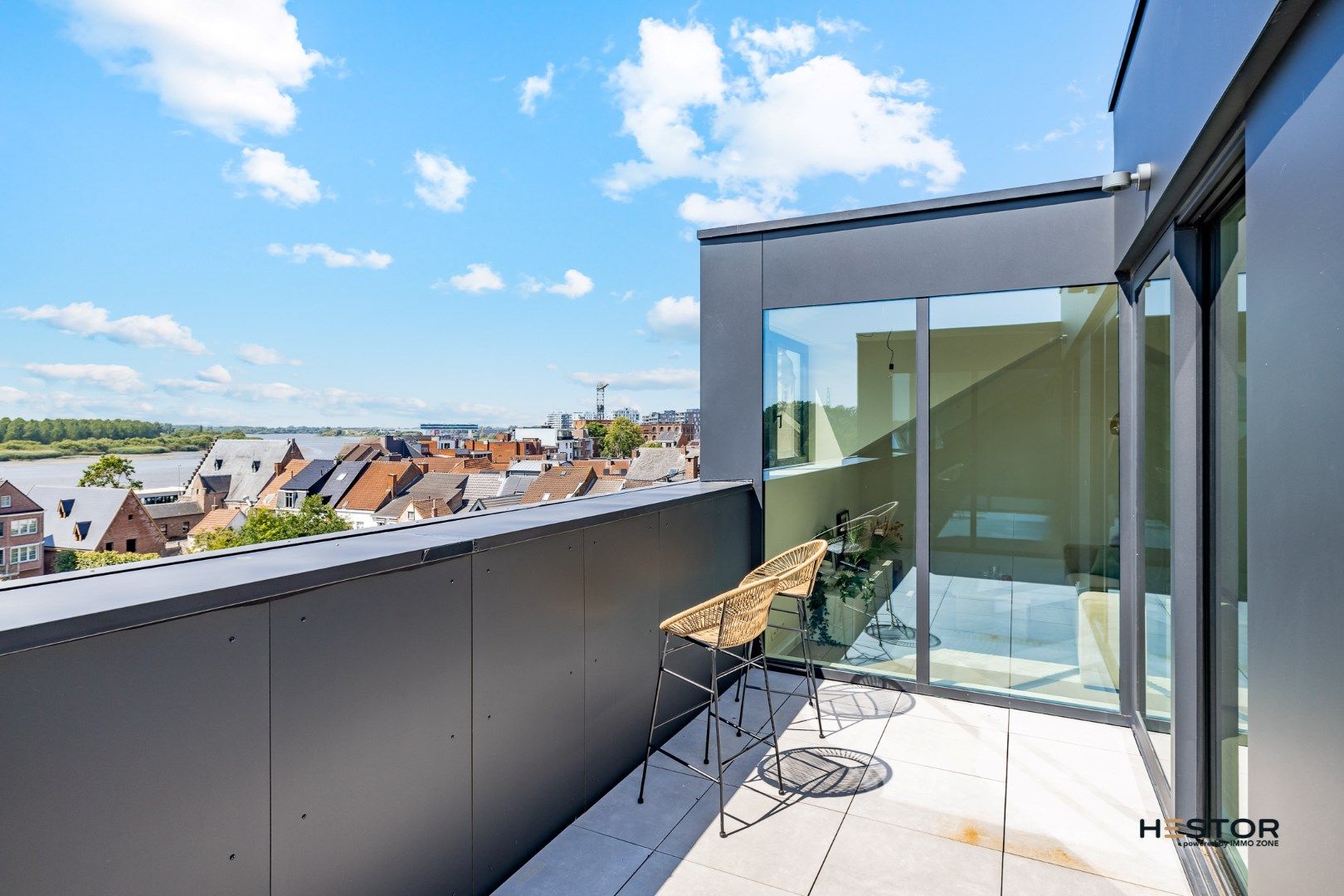 Gezellige penthouse met zicht op de Schelde foto 8