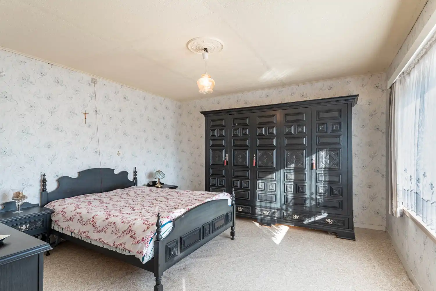 Rustig gelegen halfopen woning met 3 slaapkamers, garage en west gerichte tuin in Sint-Truiden foto 15