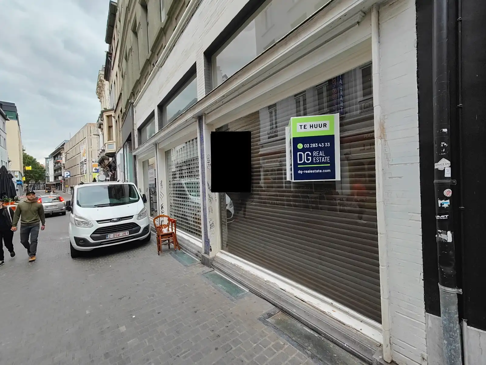 Ruim handelspand te huur nabij de Kathedraal (520 m²) foto 2