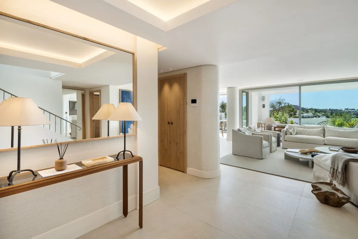 Exclusieve villa met ruim perceel – luxe, ruimte en sereniteit foto 7