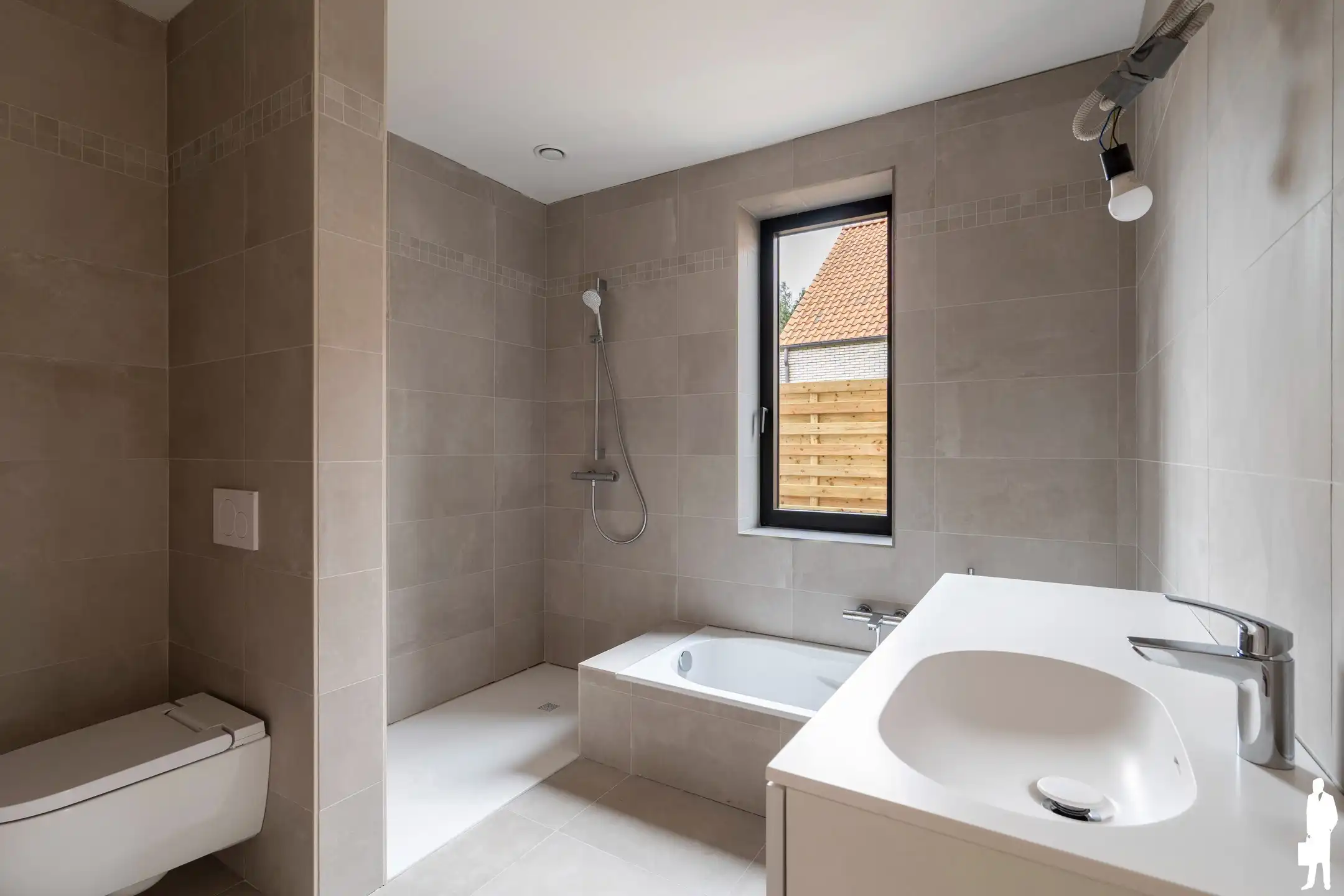 Moderne instapklare nieuwbouwwoning op toplocatie! foto 9