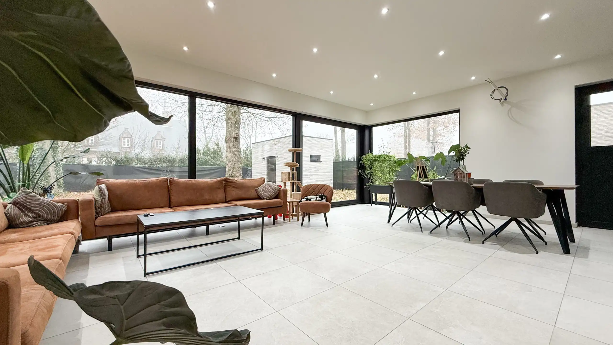 Exclusieve villa in Genk – stijlvol wonen aan 2% registratie foto 8