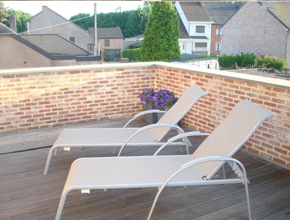 Ruim Duplexappartement met 2 slaapkamers en groot terras te Nerem (Tongeren) foto 12