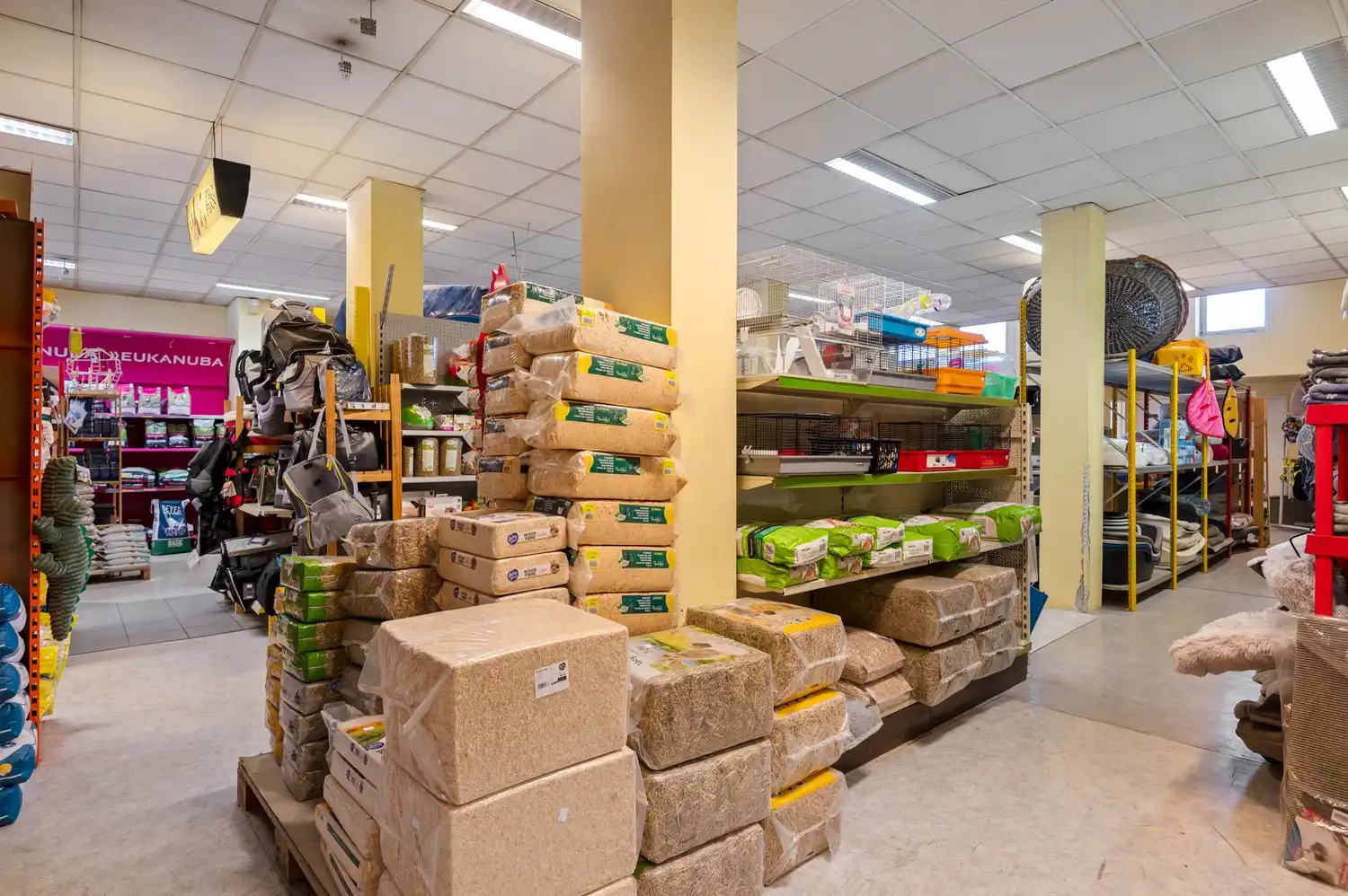 Handelspand met magazijn in Hoboken Centrum foto 15
