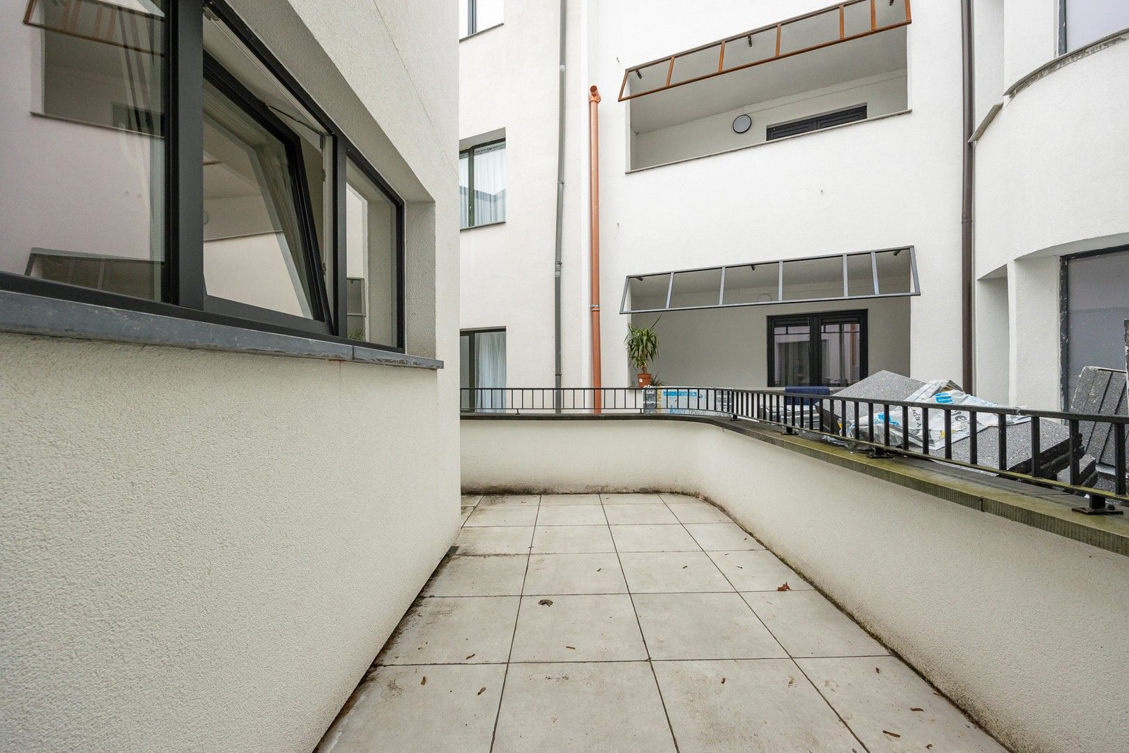 APPARTEMENT MET TERRAS foto 3