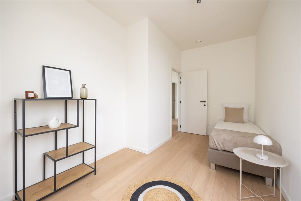 Hoogwaardig afgewerkt duplex app met ruim terras foto 14