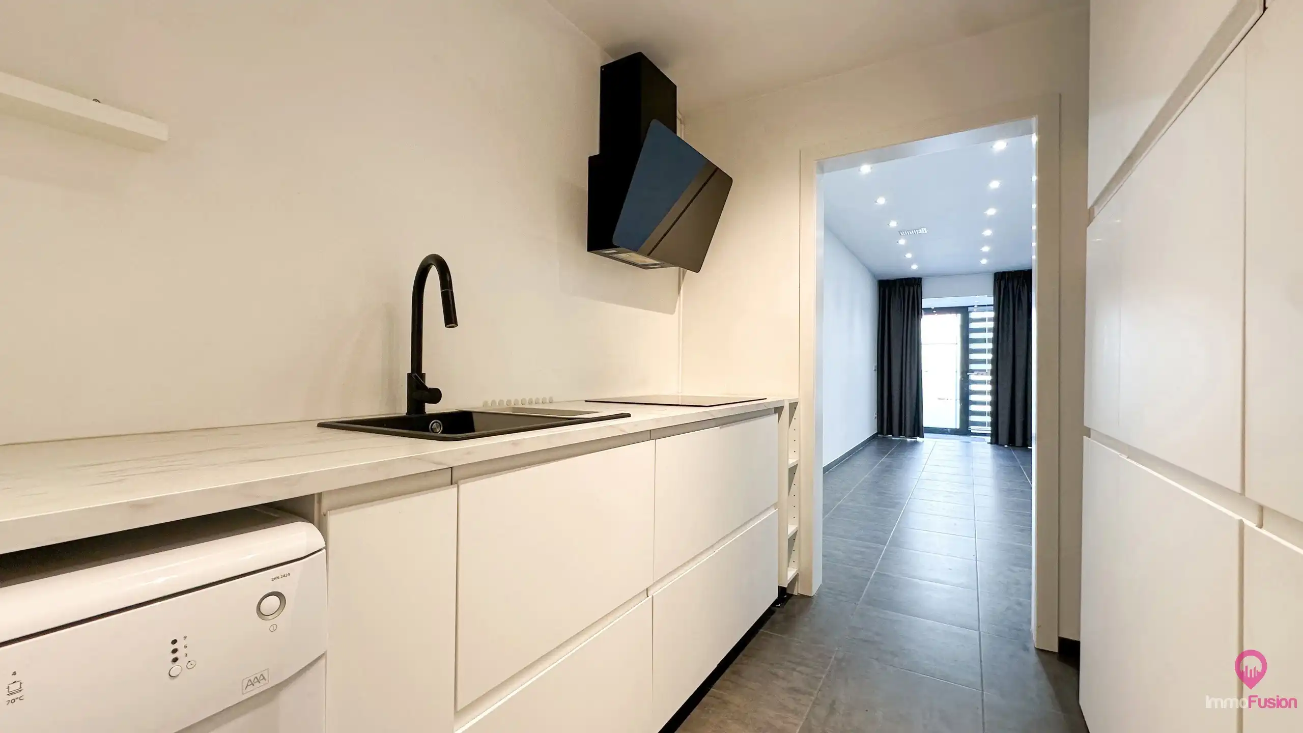 Handelshuis (winkel + app) in Beringen-Centrum! foto 11