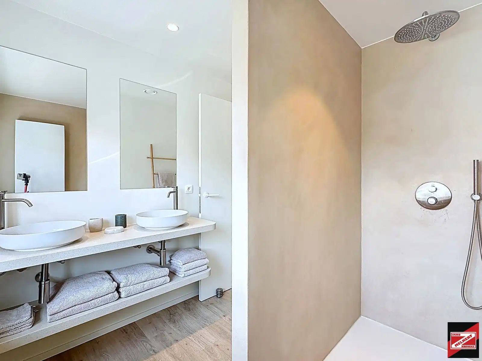 Halfopen te huur foto 19