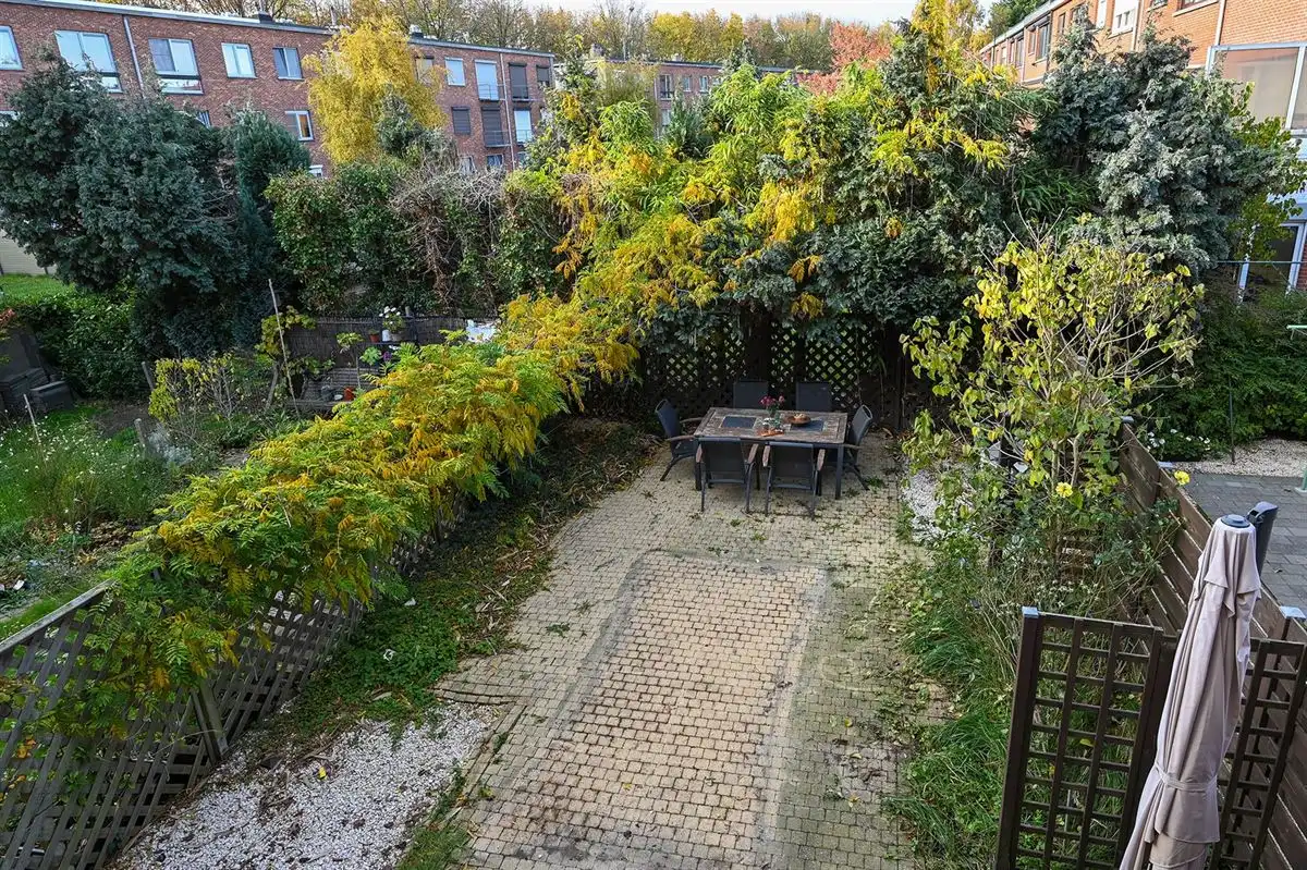 Instapklaar appartement met terras én tuin foto 16