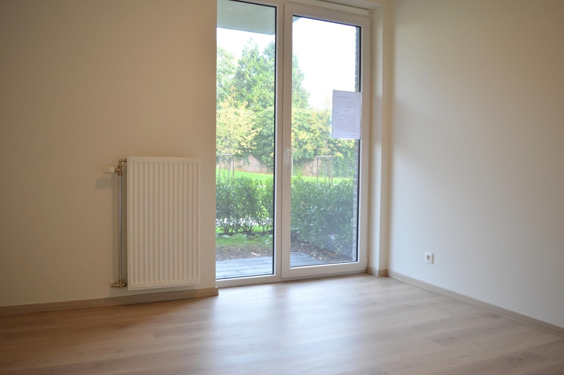 Recent 2 slaapkamer appartement met terras in hartje Gullegem  foto 10