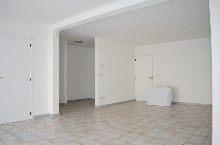 Gelijkvloers appartement in het centrum met twee slaapkamers. foto 5