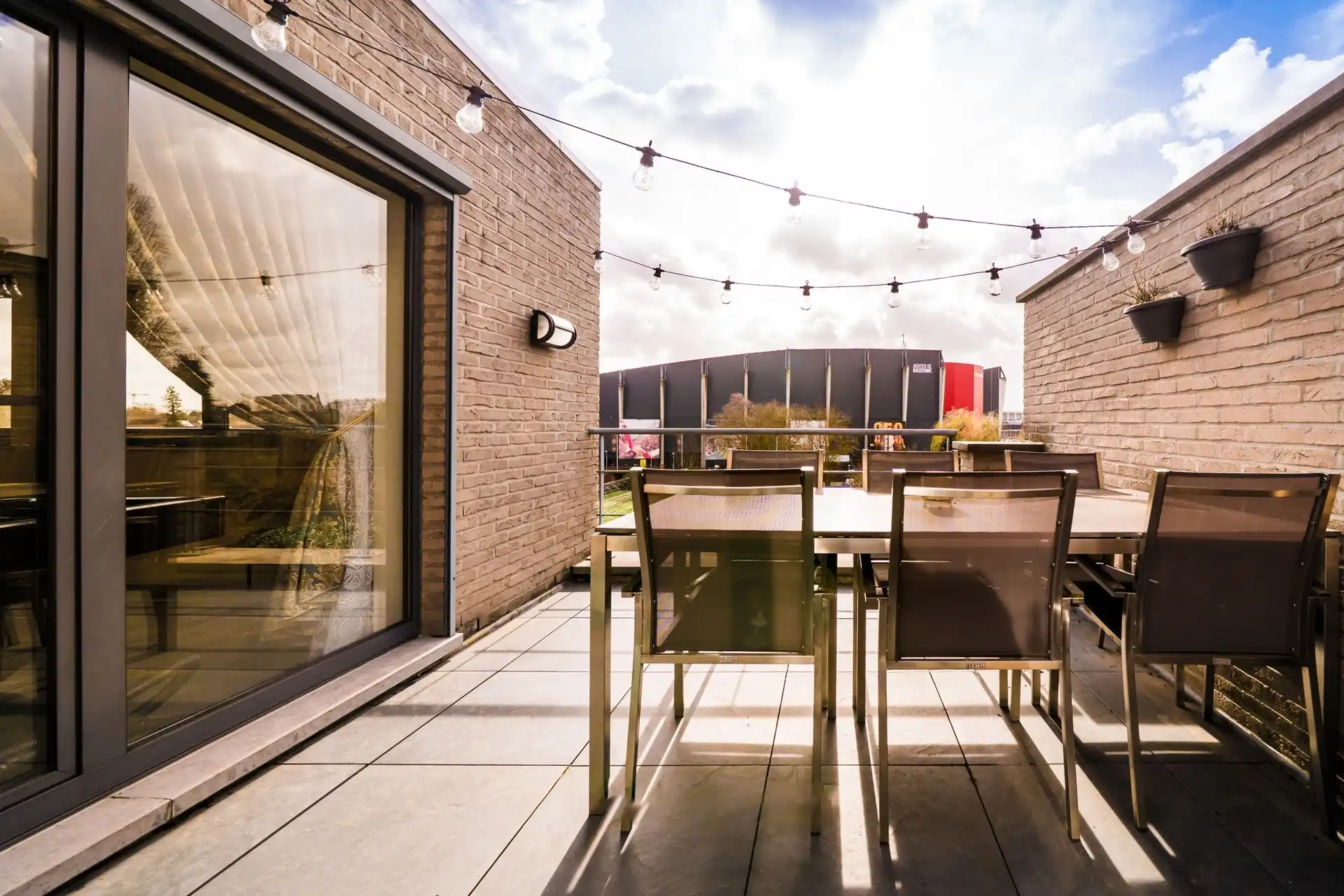 Ruim dakappartement met 2 terrassen en garage (+ € 29.000) foto 28