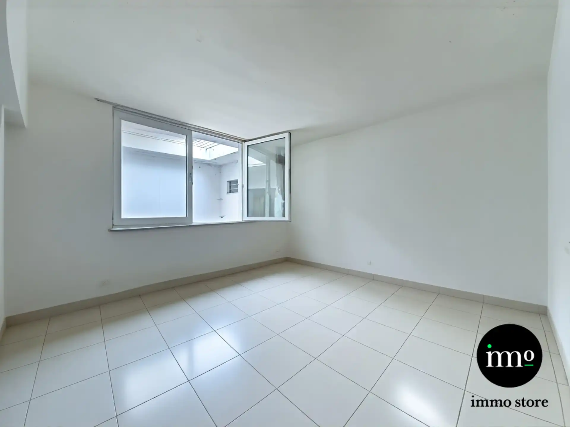 Opbrengsteigendom tegenover Gare Maritime – Tour & Taxis foto 26