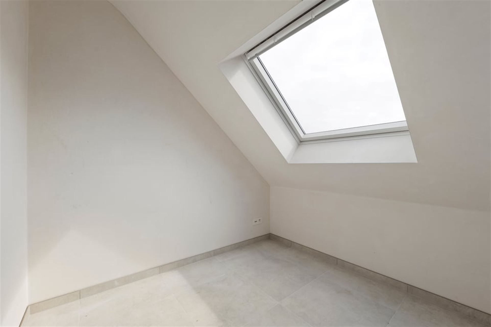 KNAP NIEUWBOUWAPPARTEMENT MET 3 SLKS IN HET CENTRUM VAN BORGLOON (MOGELIJKHEID AANKOOP 6% BTW) foto 25
