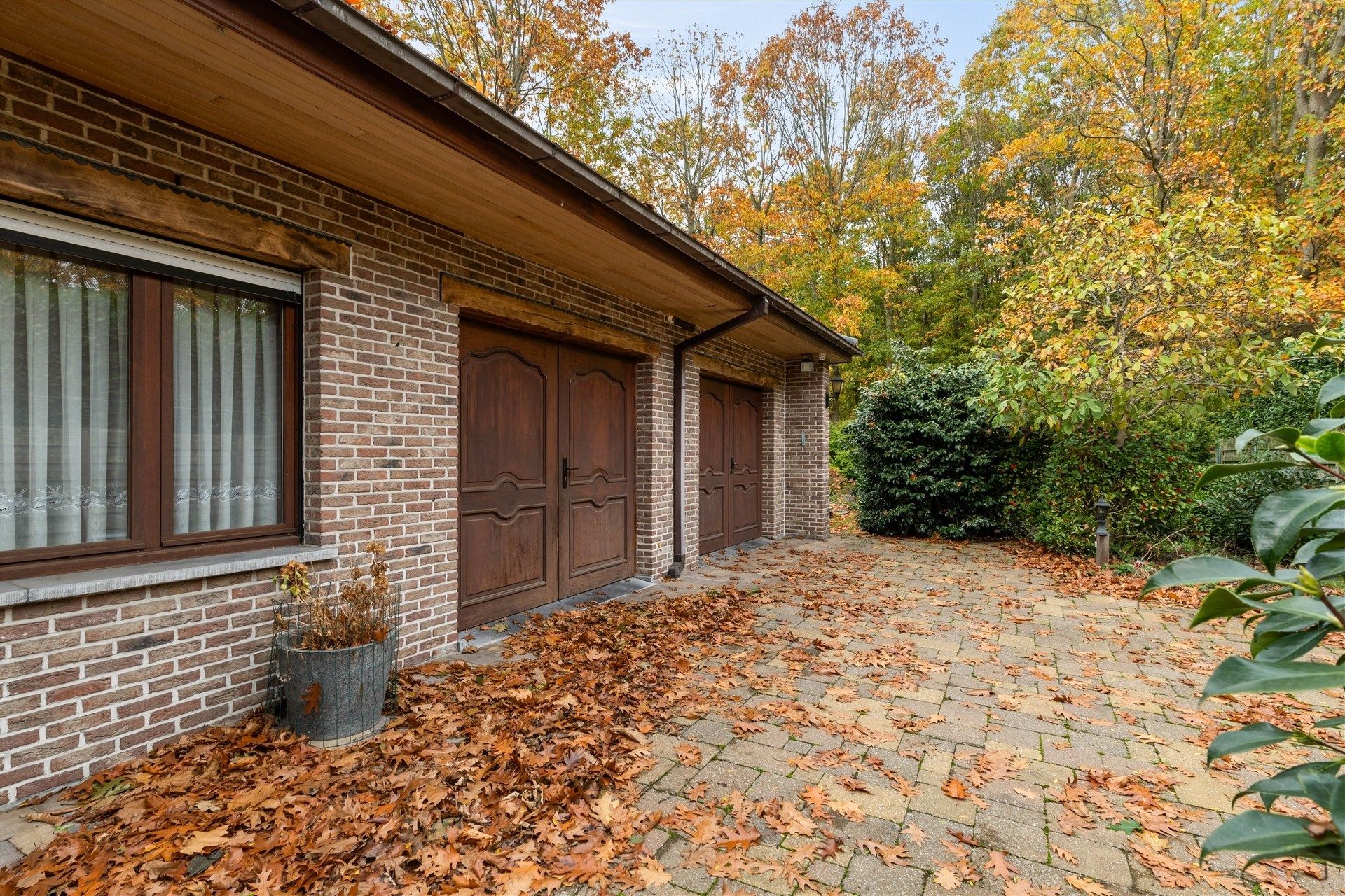 Gunstig gelegen open bebouwing met mooie tuin op een perceel van 2.212 m² foto 23