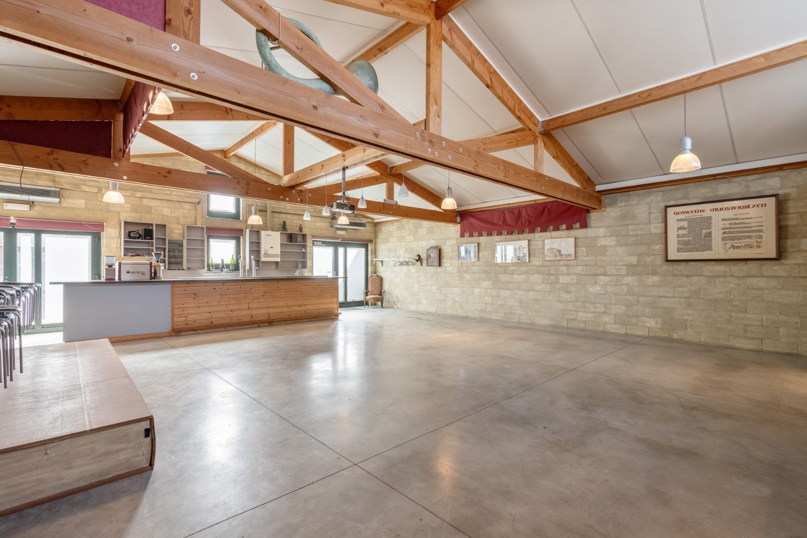 Gelijkvloersappartement (96m²) met 1 a 2 slaapkamers met ruim terras en standplaats - met achterliggende polyvalente ruimte (148 m²) foto 27