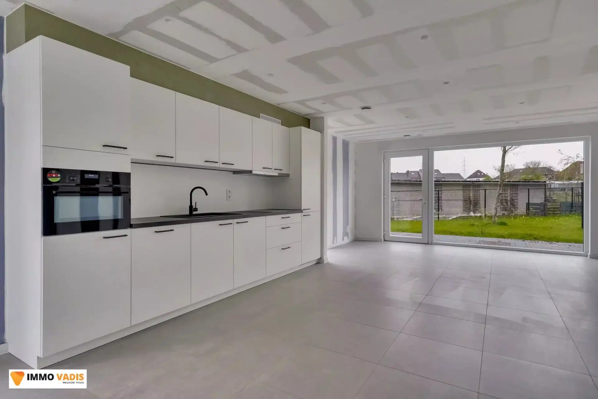 Moderne, energiezuinige halfopen bebouwing foto 3