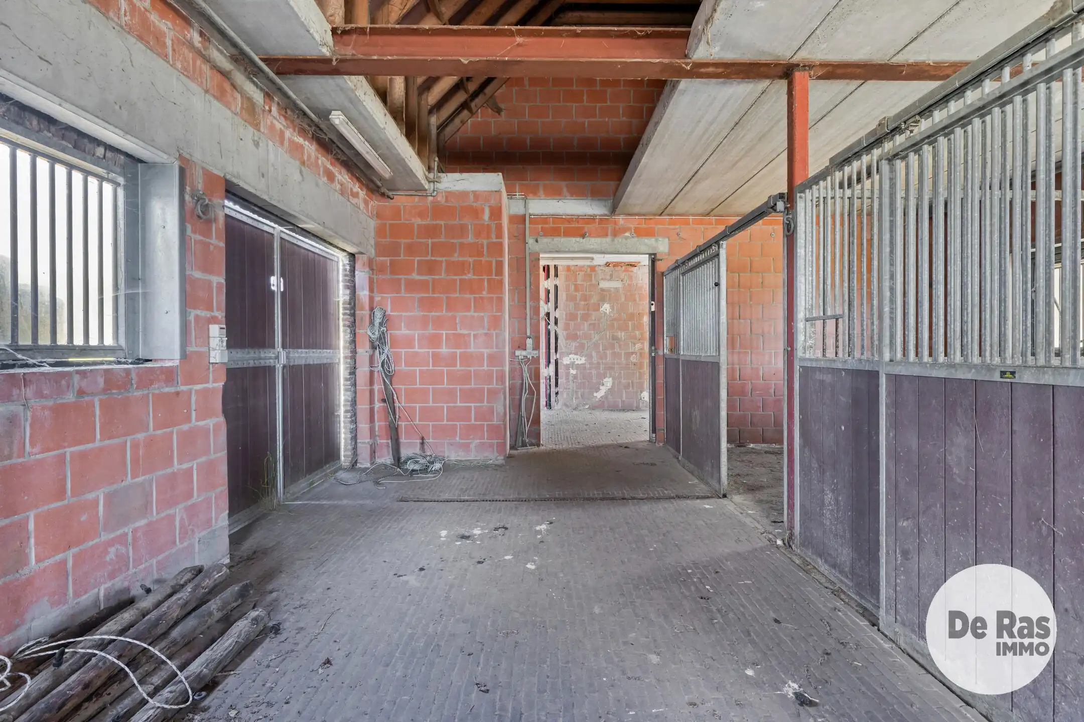 DEINZE-Karaktervolle hoeve op een unieke locatie van 8.430m² foto 17