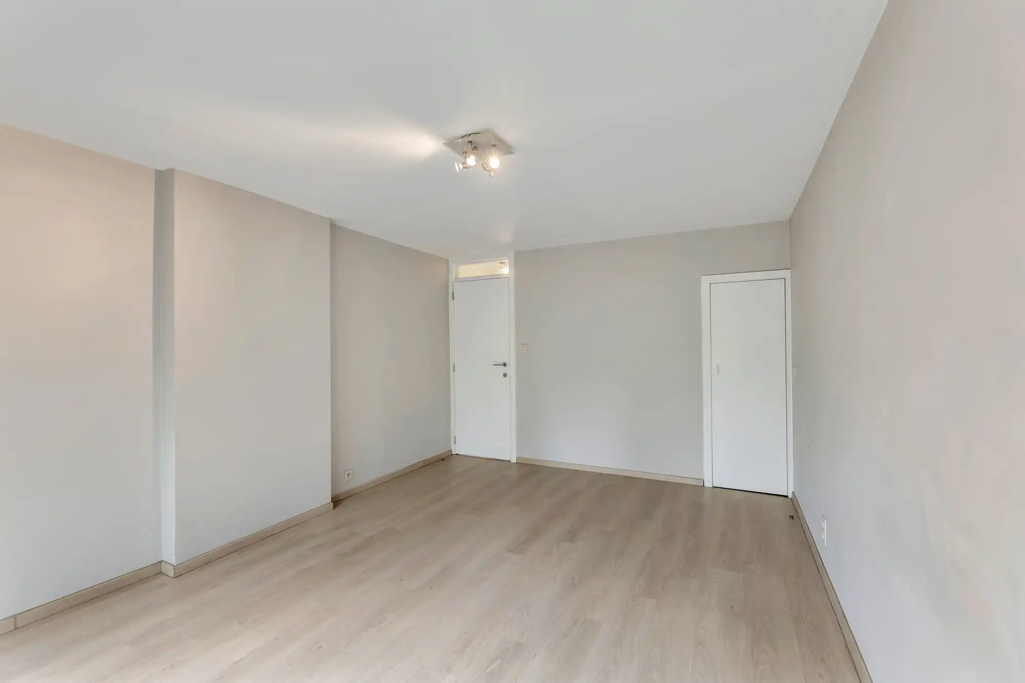 Charmante woning met garage en tuin in Zandbergen foto 13