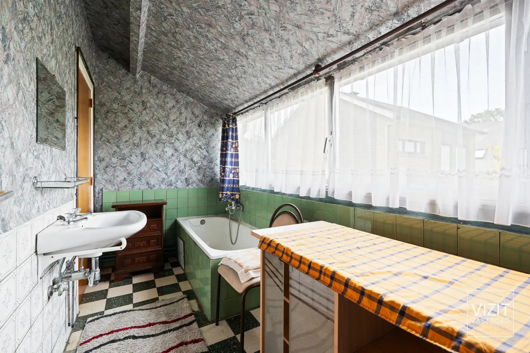 Gezinswoning met 3 slaapkamers foto 16