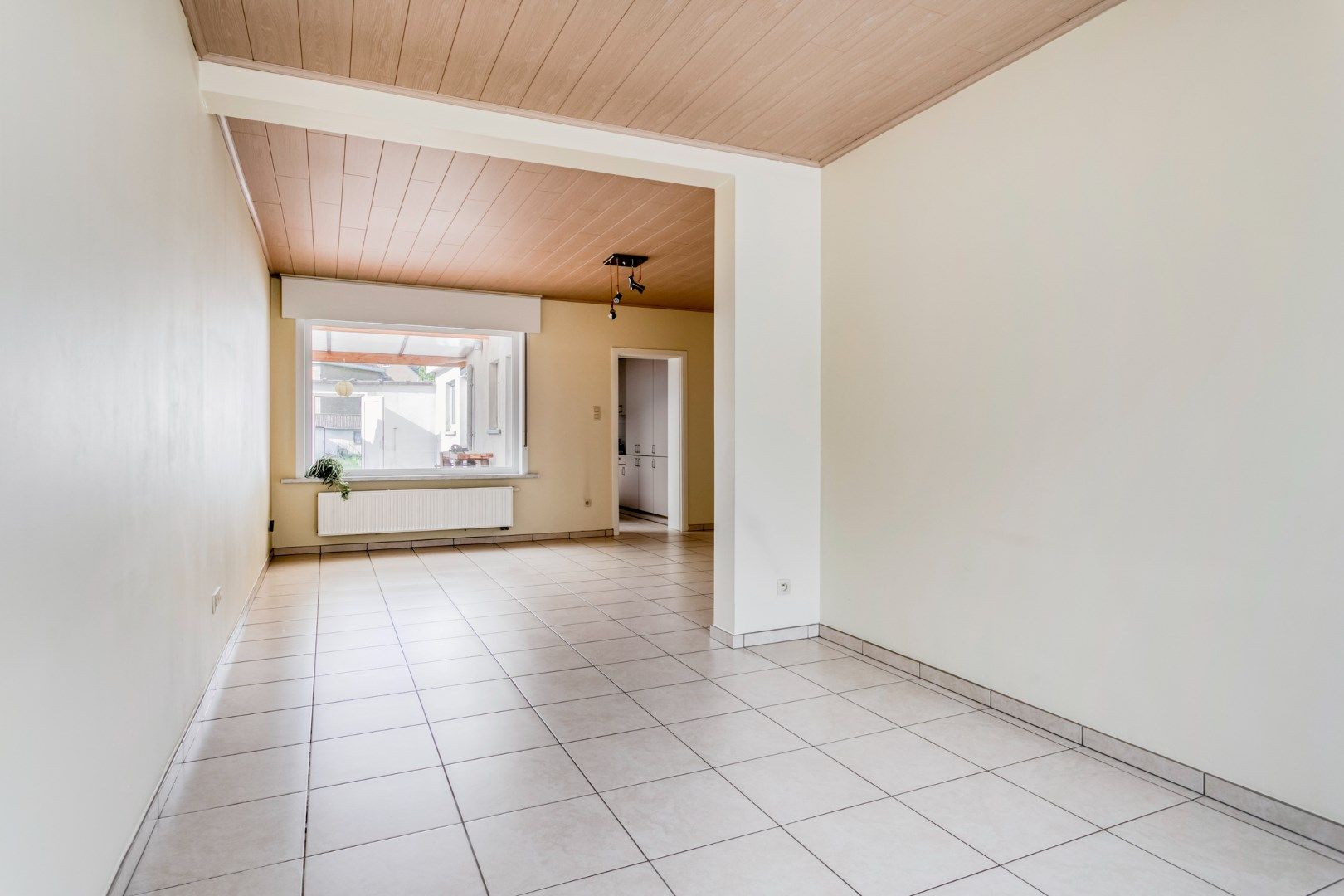 Mooie woning met garage in rustige straat in het centrum! foto 4