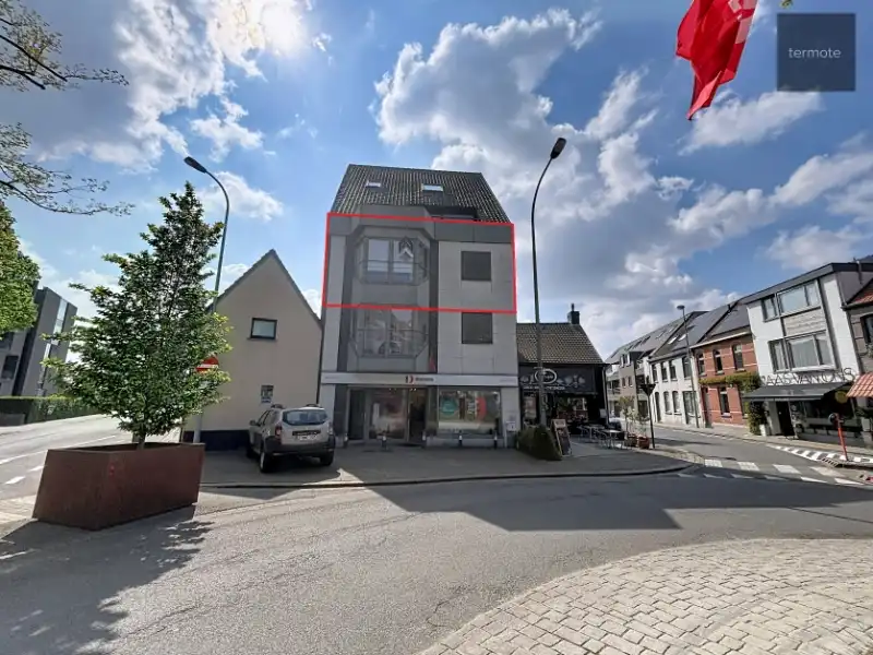 Appartement 2de verdiep foto {{pictureIndex}}