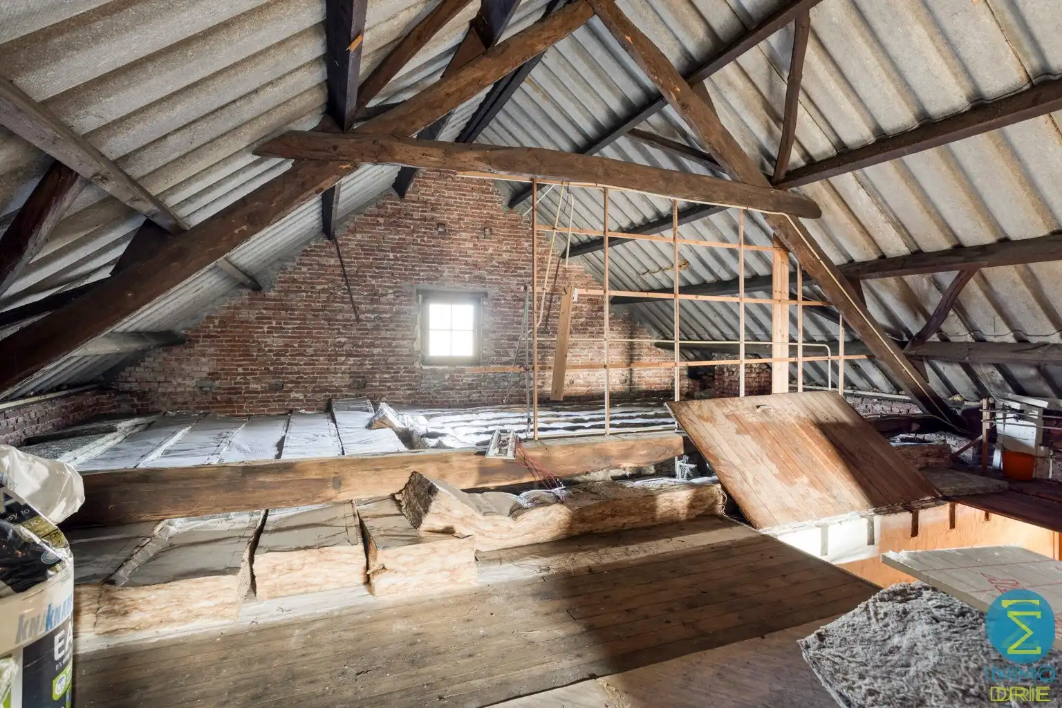 Te renoveren woning op een perceel van 426m² foto 18