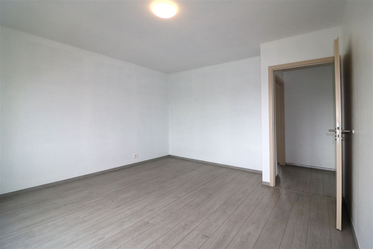 Mooi en landelijk, heel recent, 3 slpk., terras en tuin  foto 36