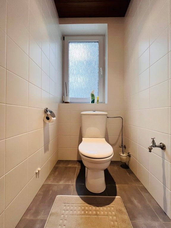Volledig gerenoveerd, gemeubeld appartement met 2 slaapkamers foto 16