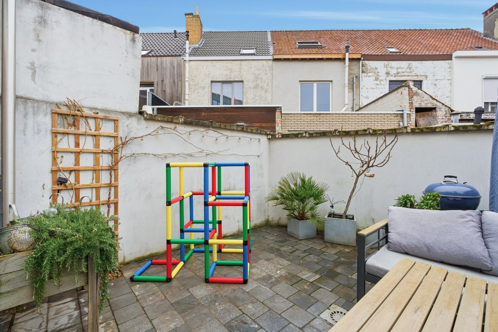 Gezellige eengezinswoning met buitenruimte met INSTELPRIJS foto 12