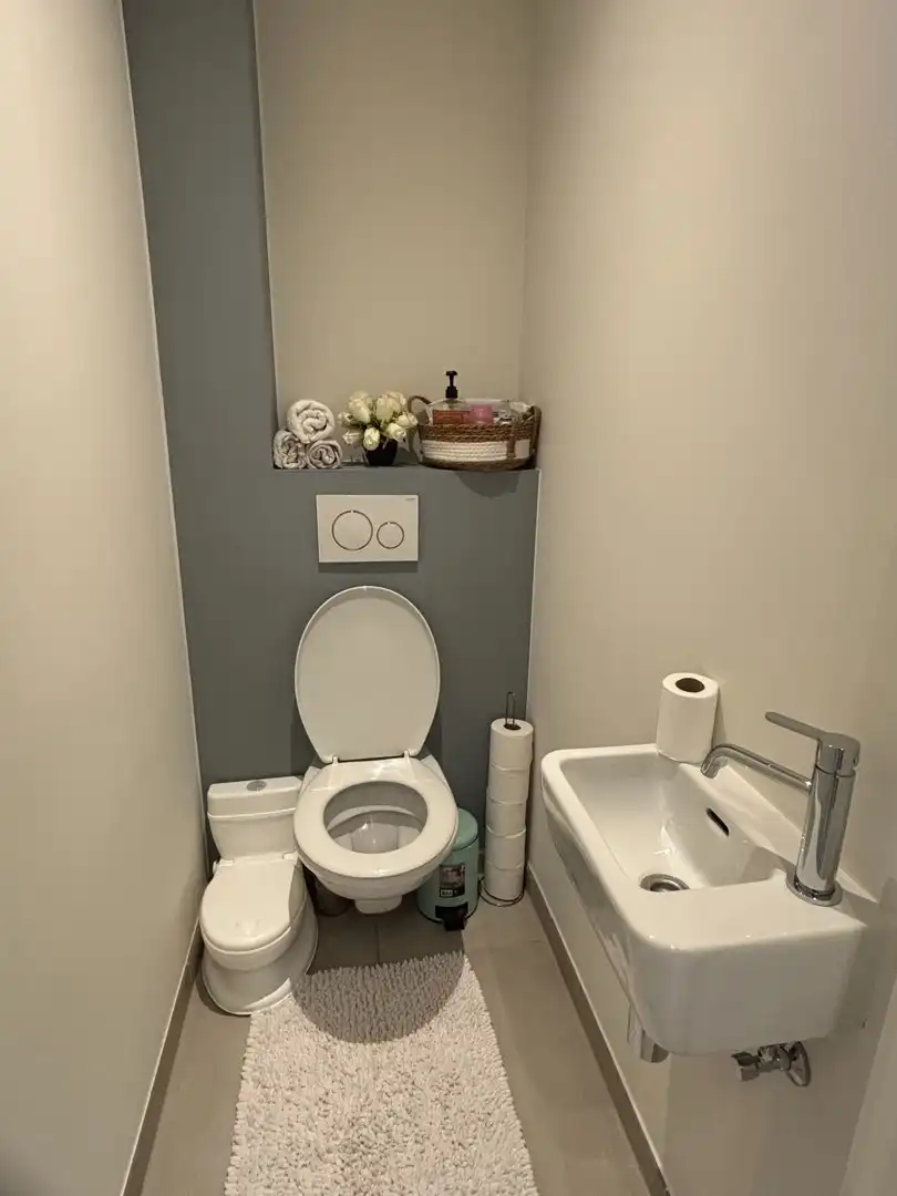 LICHTRIJK EN ENERGIEZUINIG 2-SLAAPKAMERAPPARTEMENT MET TWEE TERRASSEN EN PARKEERPLAATS foto 28